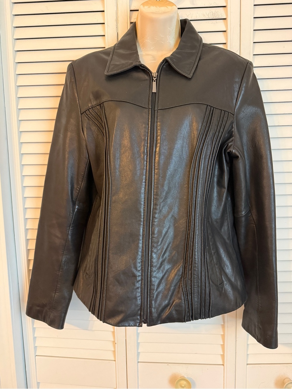 VTG 90s Womens Leather Biker Jacket Large Collared Zipper Pleated Fitted Buttery